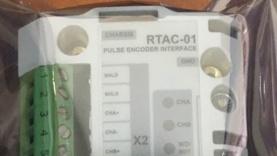 ABB RTAC-01 64610805 PULSE ENCODER INTERFACE RTAC-01 PLC DCS Pemasok suku cadang