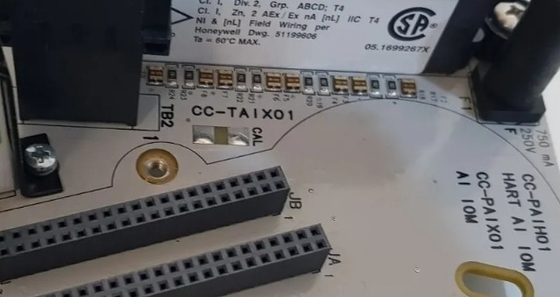 Modul Input Analog Honeywell CC-TAIX01 Modul IOTA DCS Bagian Baru