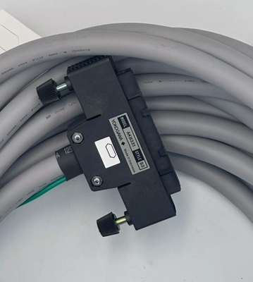 YOKOGAWA AKB331 Kabel sinyal 50-50 pin untuk koneksi antara SDV144/531/53A/541/SAT145 dan terminal board