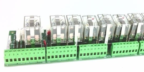 DS200RTBAG3A GE RTBA Relay Terminal Drive Board EX2000 Eksitasi Printed Circuit Board