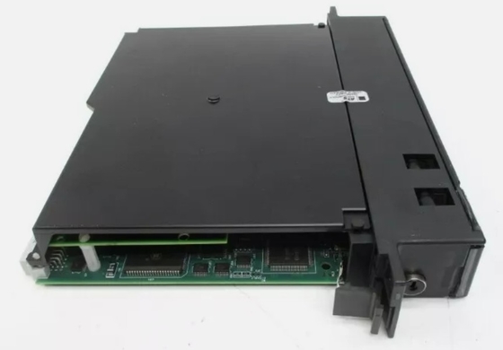 IC697CPX935 GE Single Slot CPU Dengan Tiga Serial Port 32 Bit Floating Point Central Processing Unit