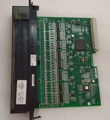 IC697MDL653 GE Modul Masukan Diskrit 24 Volt DC Logika Positif / Negatif 32 poin