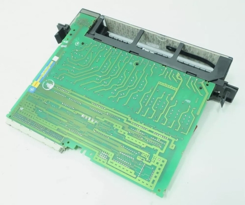 IC697MDL940 GE Modul Keluar Diskrit Relay Keluar 16 Titik Modul 24 V DC