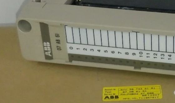 07AB61R1 GJV3074361R1 Modul Keluaran ABB