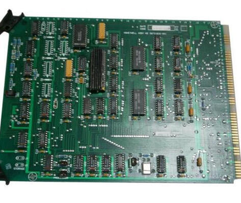 Honeywell 30731823-001 A/D Mux PLC Circuit Board 24Vdc 110mA Modul Kontrol Kondisi Baru