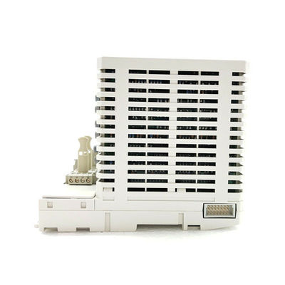 PM825 ABB AC S800 Modul Prosesor Suku Cadang PLC 3BSE010796R1