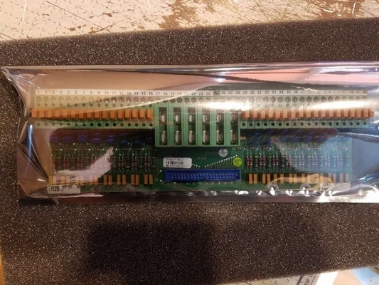 Unit Koneksi ABB DSTA131 Untuk Papan Analog 16 Ch PLC Spare Parts 57120001-CV