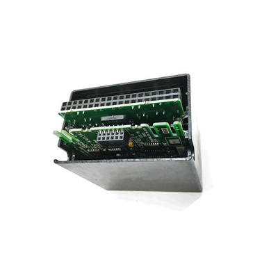 IC670ALG320 GE Fanuc GE Kontrol Bidang Tegangan Output Analog Arus 4 Saluran Listrik Umum