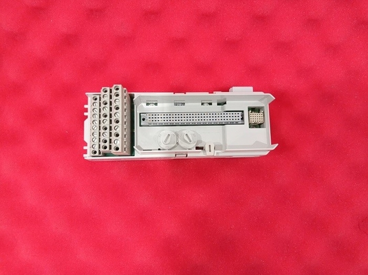 TU811V1 ABB S800 Unit Pemutusan Modul Ringkas 1x8 Terminal Sinyal 3BSE013231R1