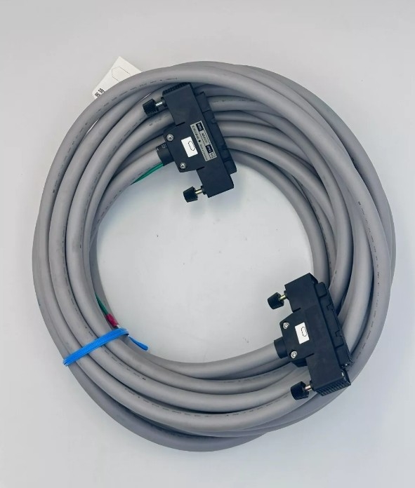 YOKOGAWA AKB331 Kabel sinyal 50-50 pin untuk koneksi antara SDV144/531/53A/541/SAT145 dan terminal board