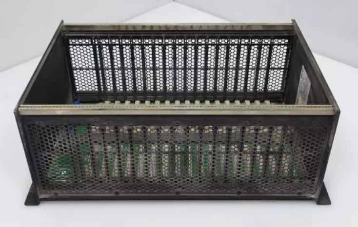 IC698CHS017 GE PACSystems RX7i Racks 17 Slot Front And Rear Mount CPU Dan Konfigurasi I/O