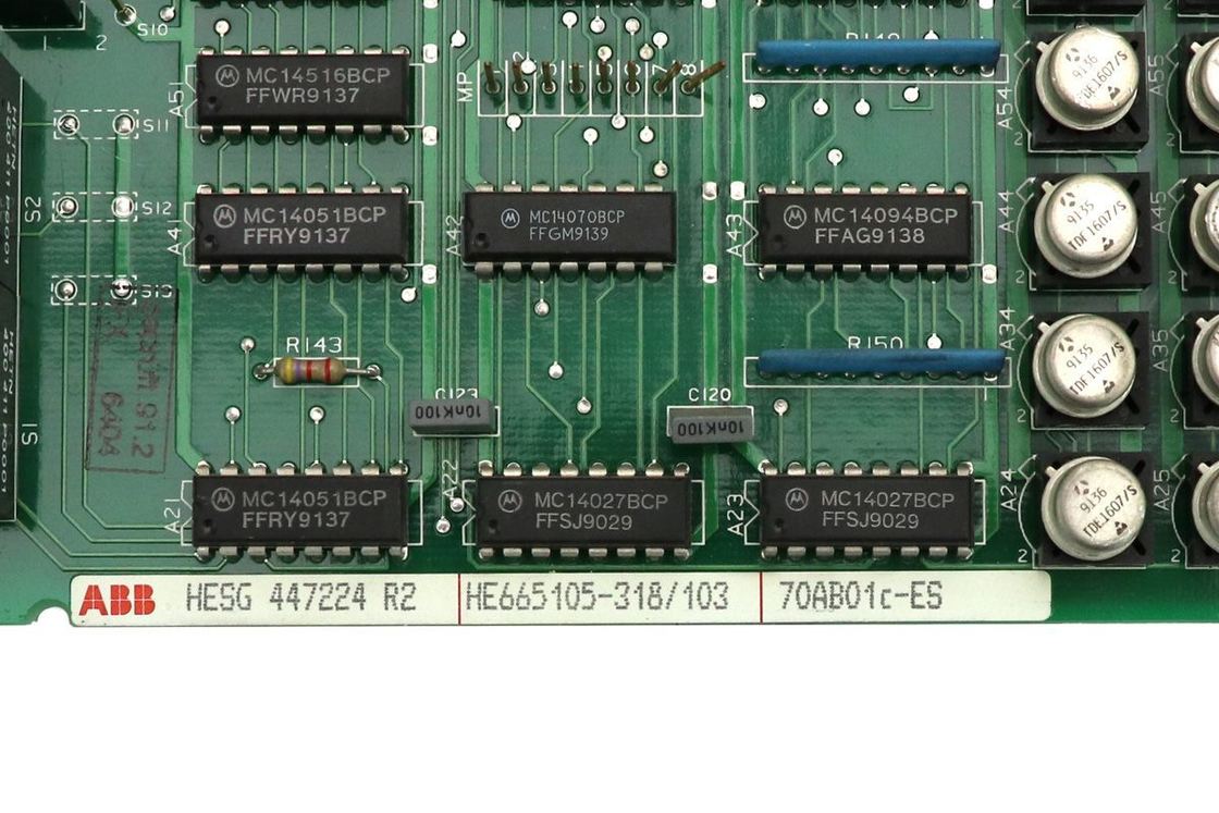 ABB Digital Output Control Module 70AB01C-ES HESG 447224 R2 Kompak 16*16*12cm
