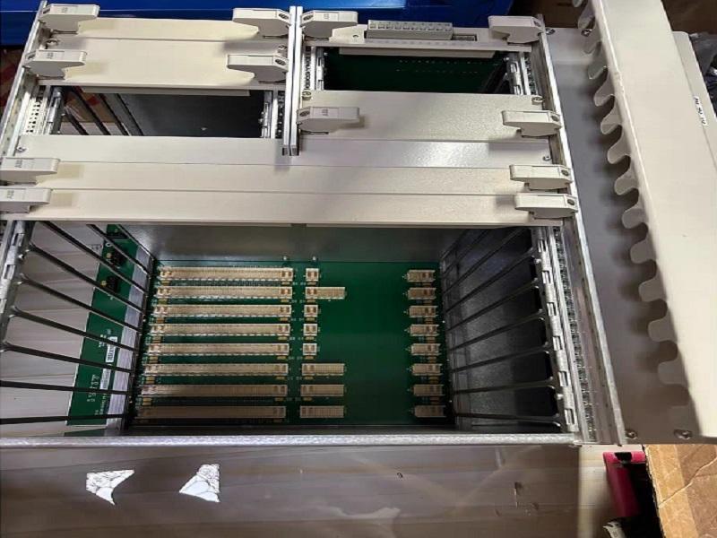 Rak Sistem ABB 89IL06A-E GJR2393500R0100 Modul Katalog Procontrol dengan Dimensi 16*16*12cm dan Garansi 12 Bulan