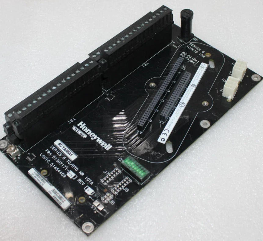 Honeywell 8C-TAIMA1 Analog Input Module dengan 16 Input Channel 24 VDC Power Supply dan ±250V Isolation Voltage