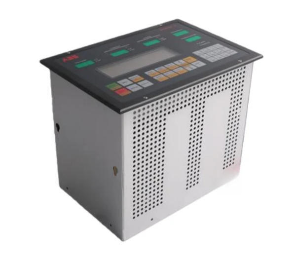 CMA120 3DDE300400 Unit panel pengontrol dasar ABB dengan switch geser 3-posisi 8 input digital dan 4 input analog